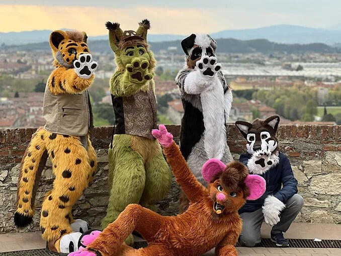 Family Gathering - Picture by Morkulfr